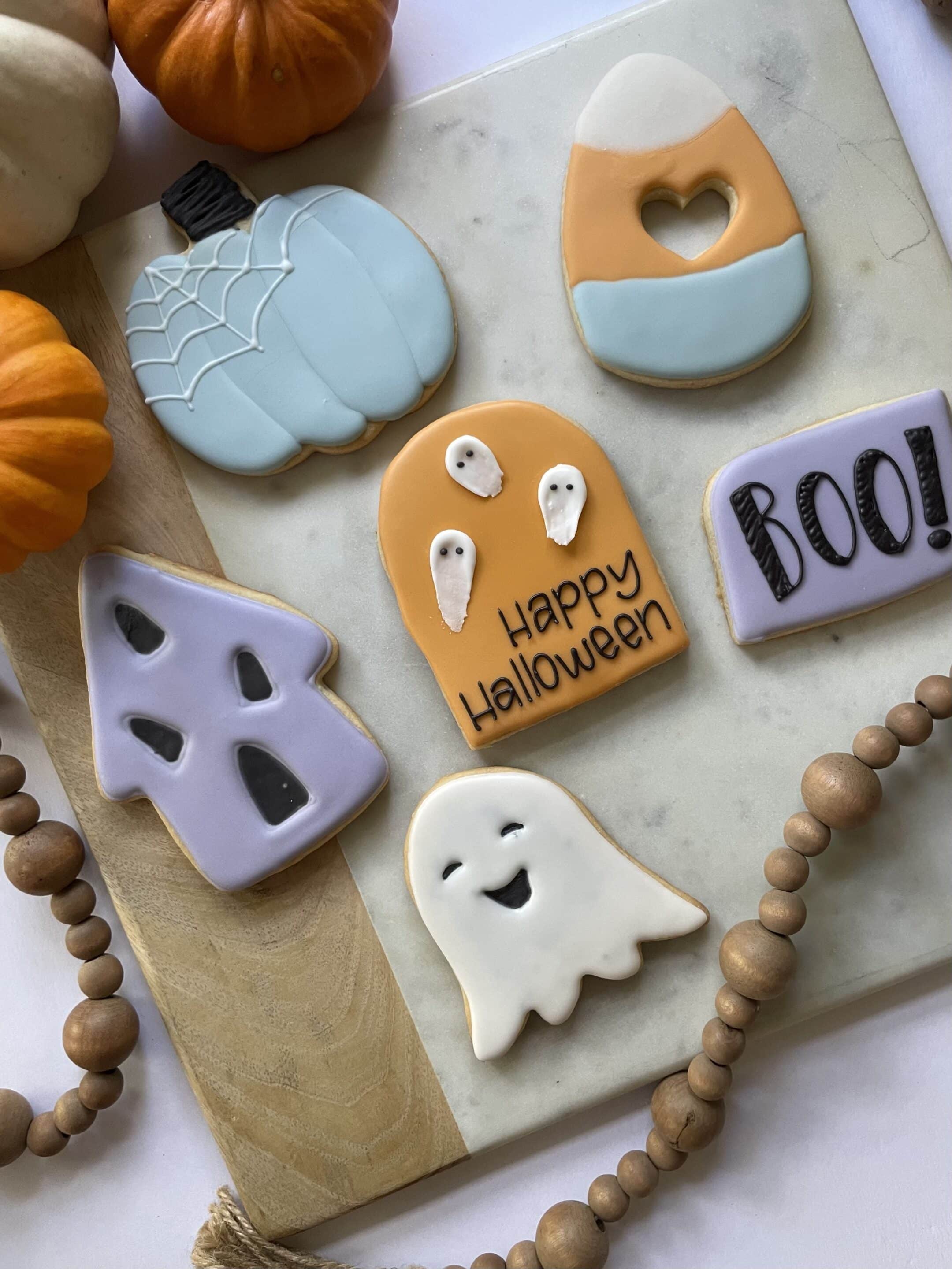 Halloween cookies, cookie decorating